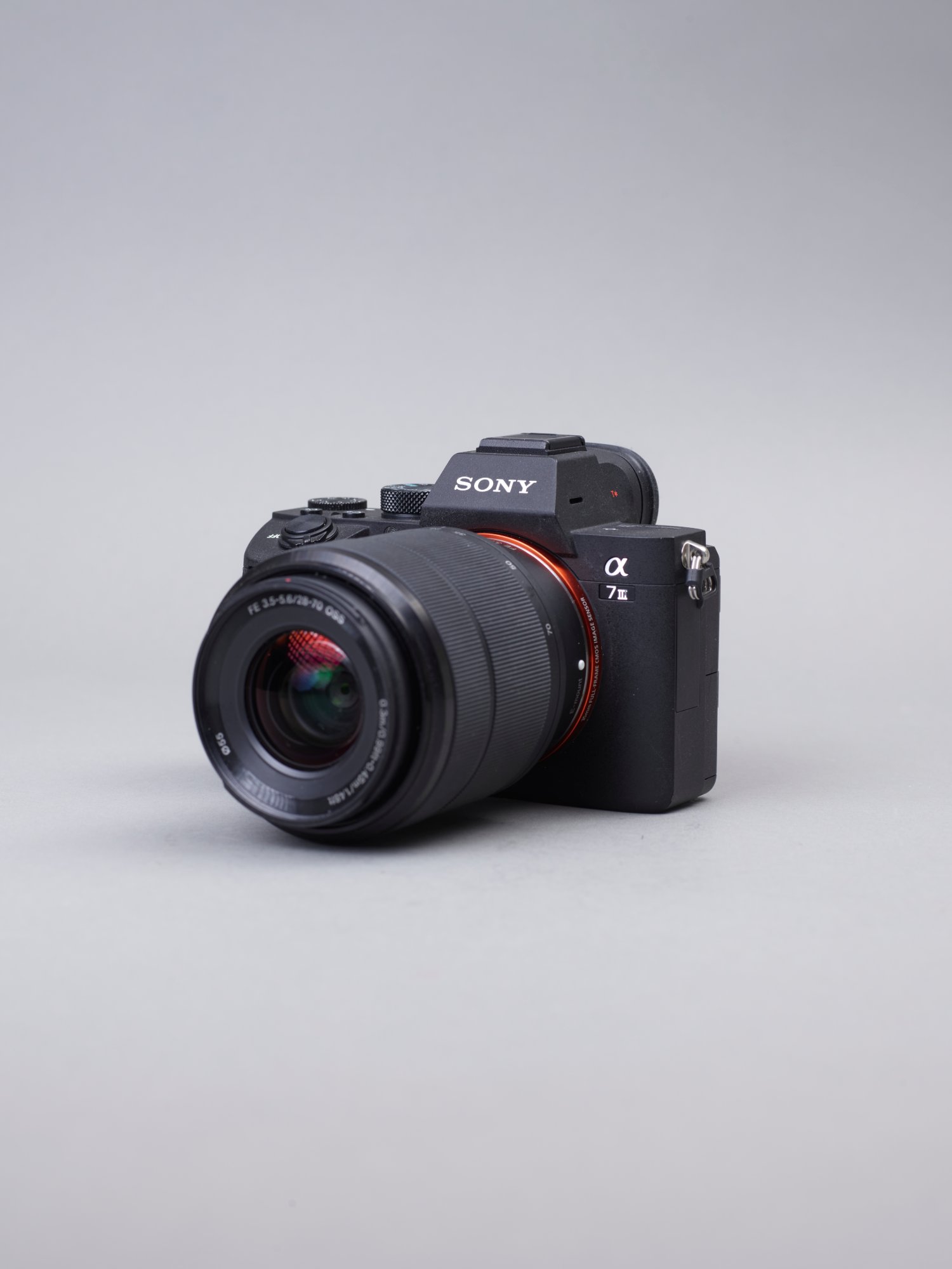 Sony a7 III + FE 28-70mm f/3.5-5.6 OSS